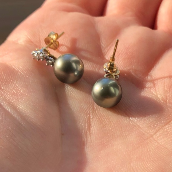 Pearl Earrings 14k gold and diamonds - Picture 6 of 8